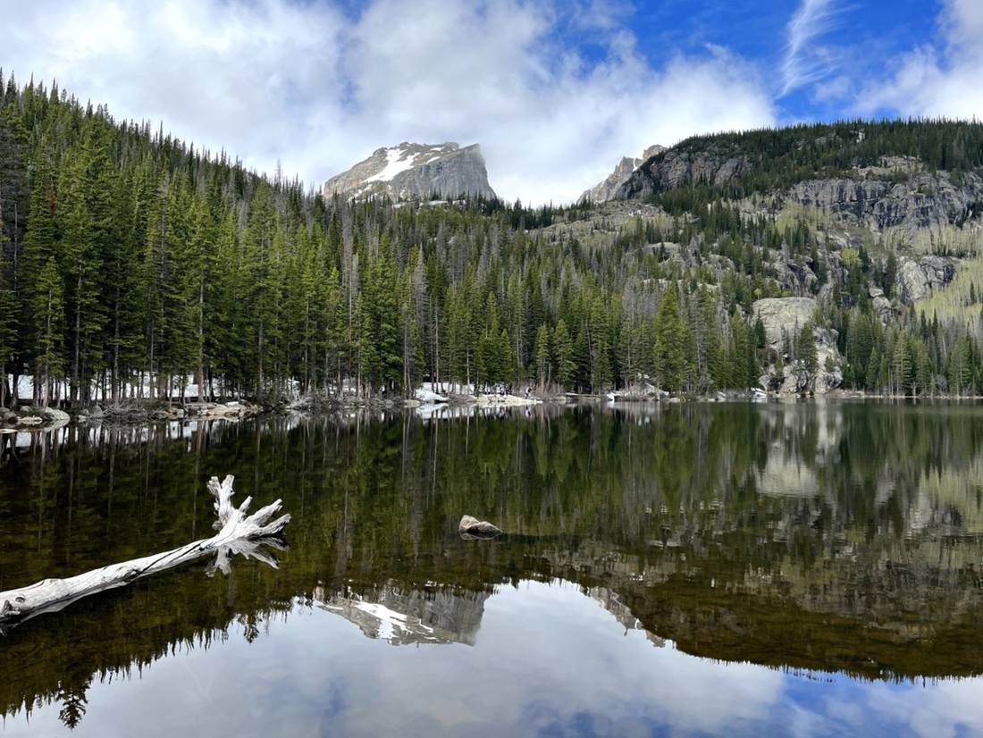 En prachtige spiegelmeren in Rocky Mountains National Park