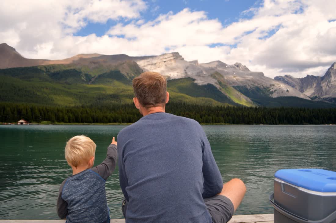 Picknick bij Maligne Lake, Alberta, West-Canada