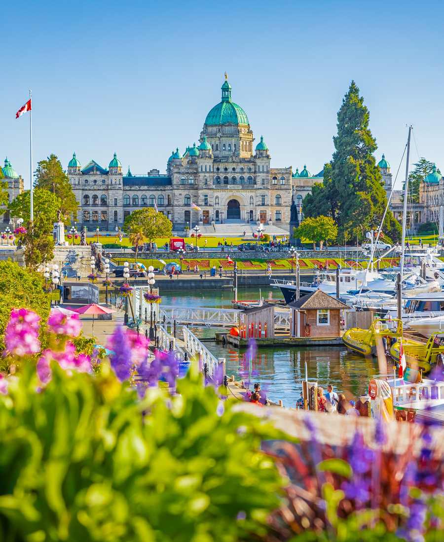 De Inner Harbour van Victoria met het parlementsgebouw, Vancouver Island, West-Canada