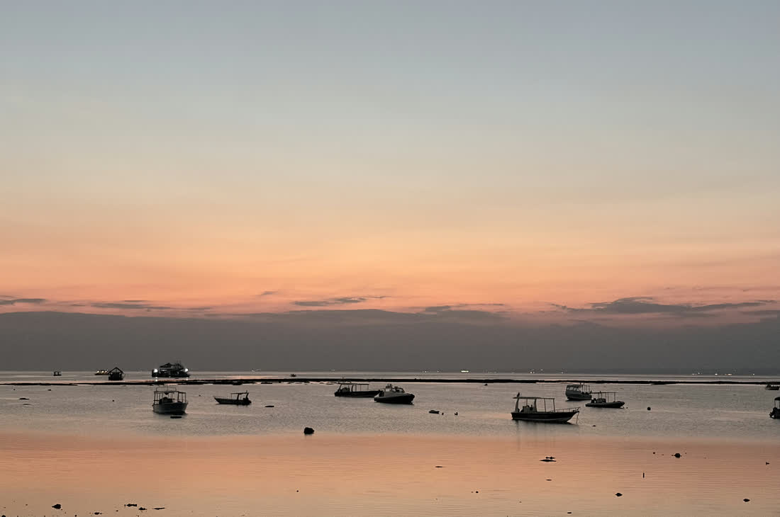 Zonsondergang op Bali, Indonesië