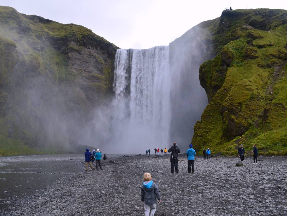 Overal watervallen hier in IJsland. Skógafoss