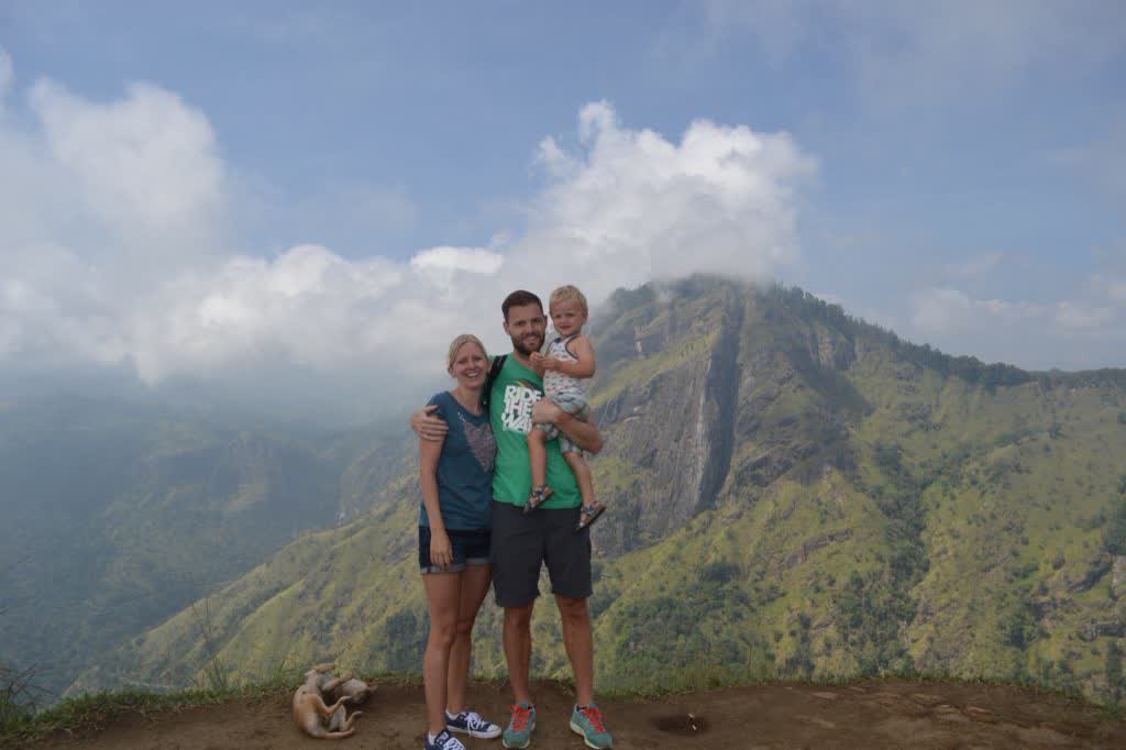 Op de top van Little Adams Peak in Ella, het heuvelland van Sri Lanka