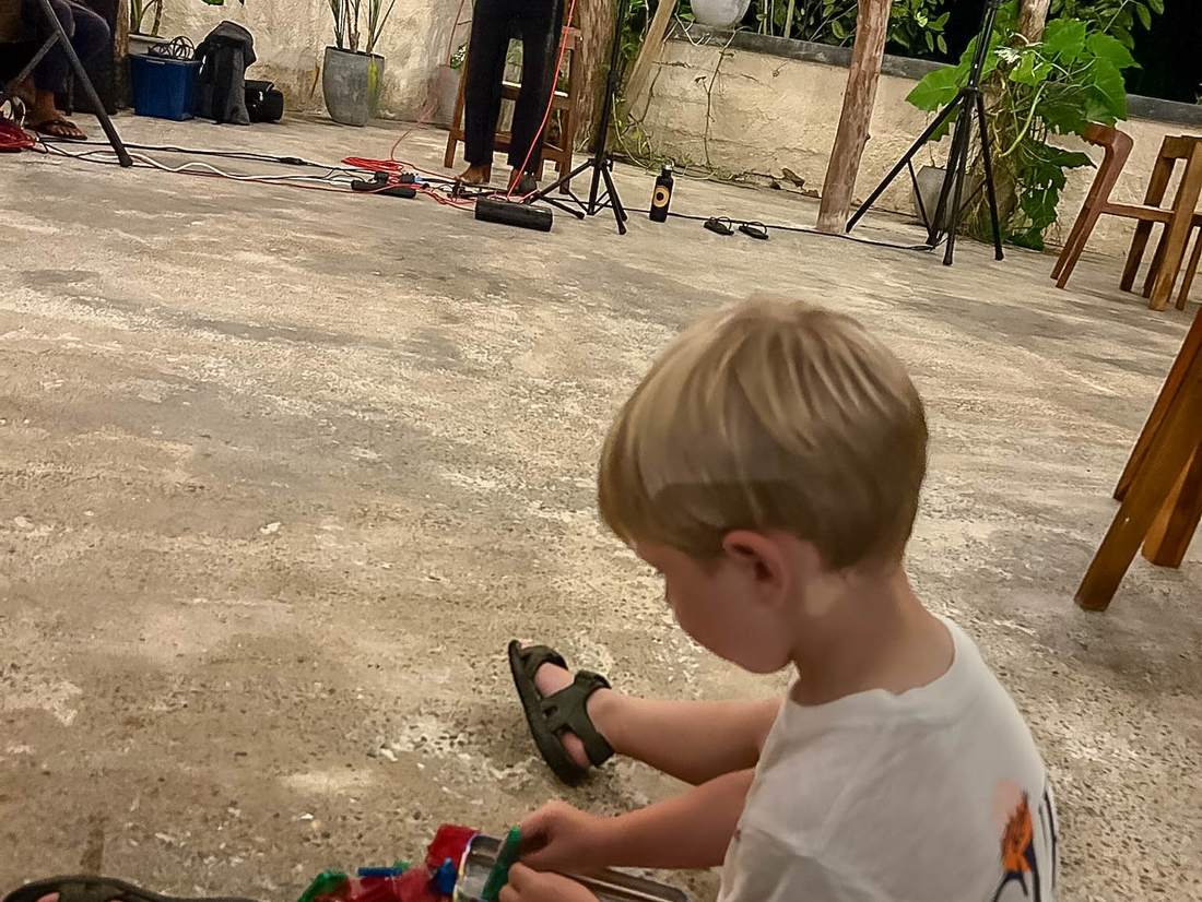 In Sri Lanka met kinderen