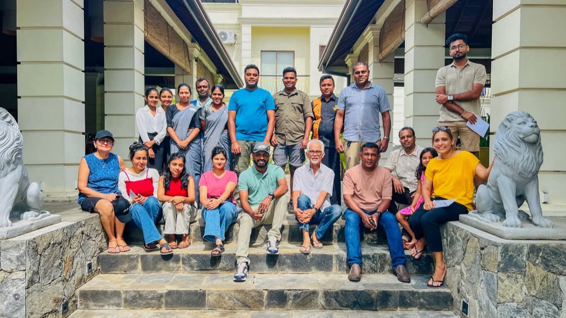 Het lokale team van de Reistoko in Sri Lanka